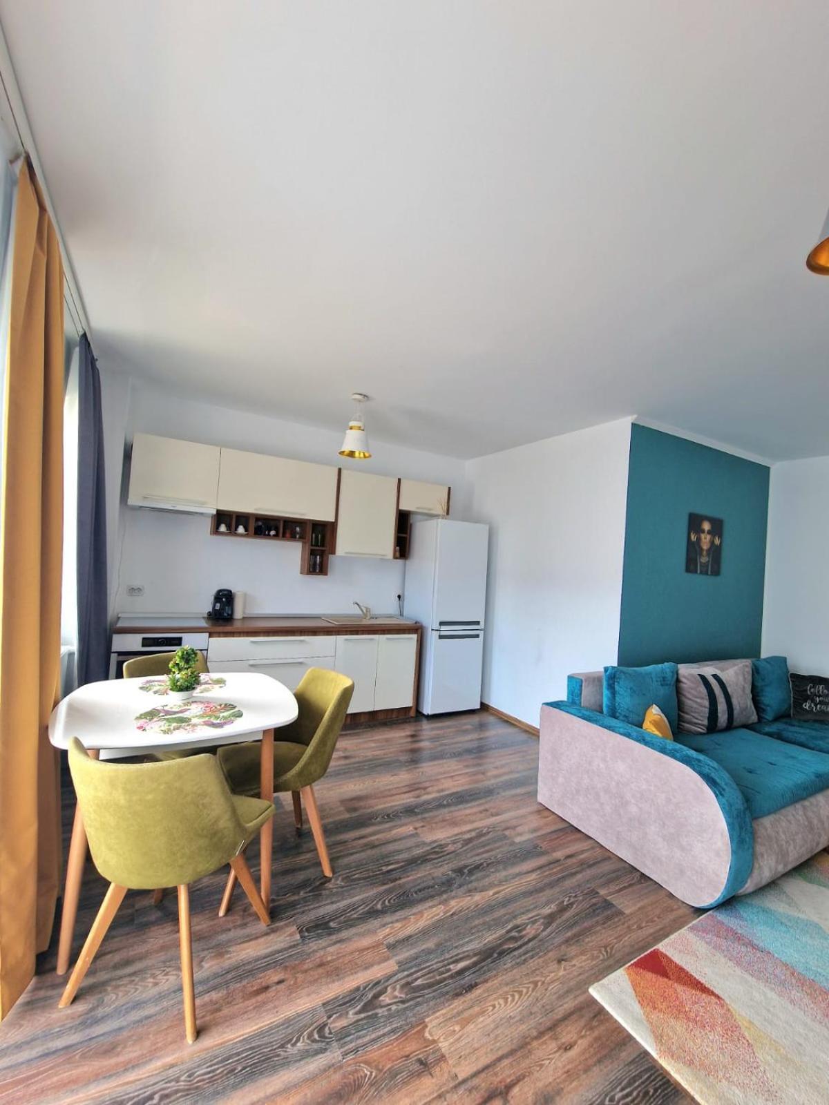 Cozy Apartment Prima Nufarul Nagyvárad Kültér fotó